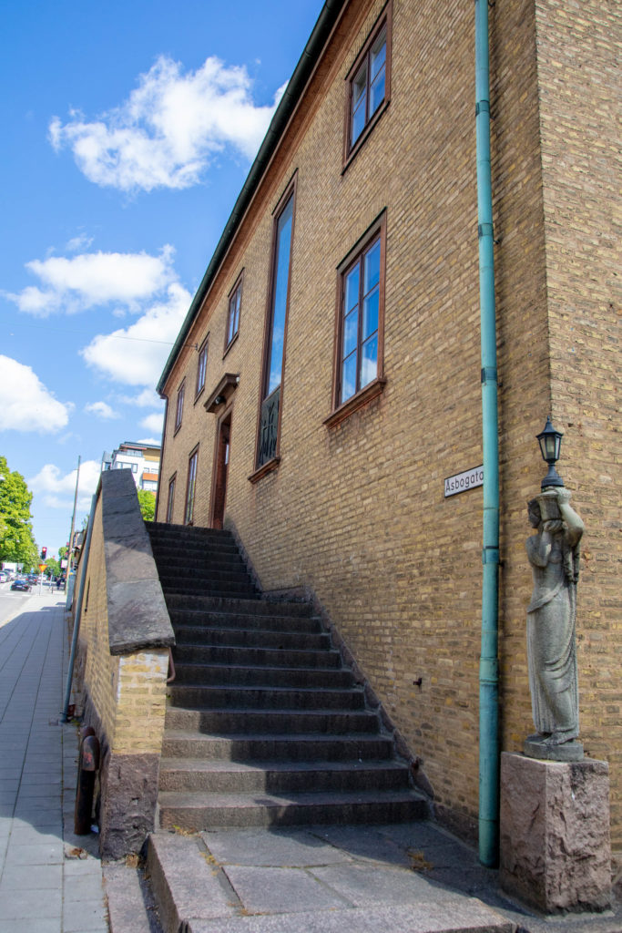 Åsbogatan 12